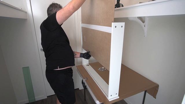 STORJORM Mirror Cabinet Assembly And Installation.