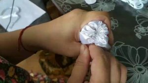 как сделать красивый бант из атласной ленты к первому сентября»