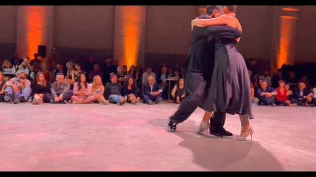 Mariana Montes y Pablo Garcia смотреть онлайн