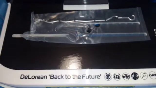 Scalextric C4117 DeLorean Back to the Future purchase review смотреть онлайн
