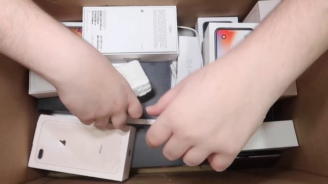 APPLE STORE TRIED HIDING THIS FROM ME!! MASSIVE APPLE STORE DUMPSTER DIVING JACKPOT!!