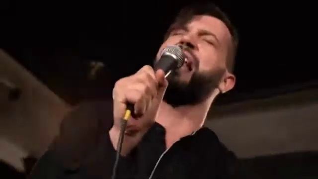 БЕЗ ДАТЫ — Голос (live in ПОКОЛЕНИЕ) смотреть онлайн