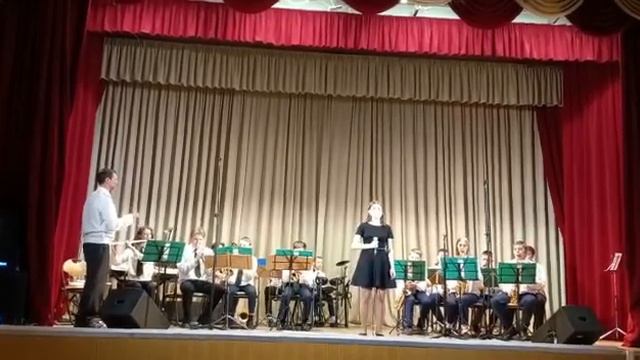 Боровикова Рита и оркестр духовых инструментов учащихся ДШИ4 под управлением Шаталова В.В. смотреть онлайн
