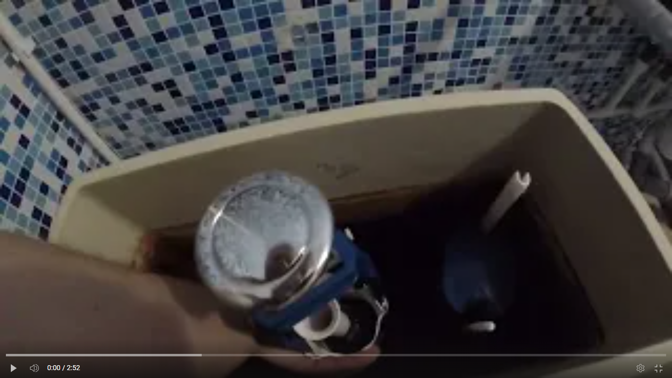 Западает кнопка сливного бачка унитаза, одна из причин! Устраняем! смотреть онлайн