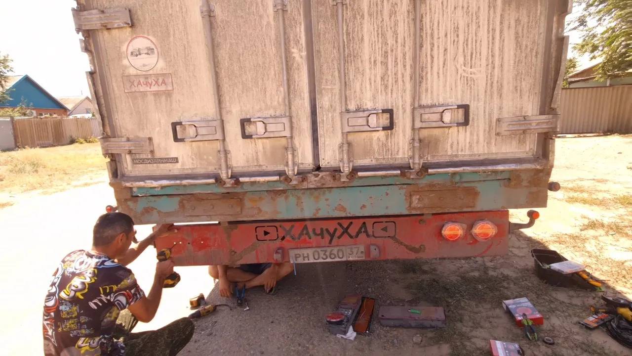 Питстоп чик,! и фонарики! Грузим море и домой!) смотреть онлайн