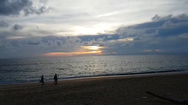 Пляж с взлетающими самолетами | Пхукет | Таиланд смотреть онлайн