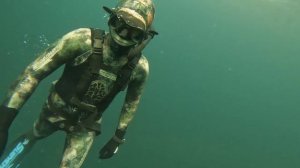 Фридайвинг в Крыму. Мыс Айя. Затонувший "Виновоз" и подводные гроты.