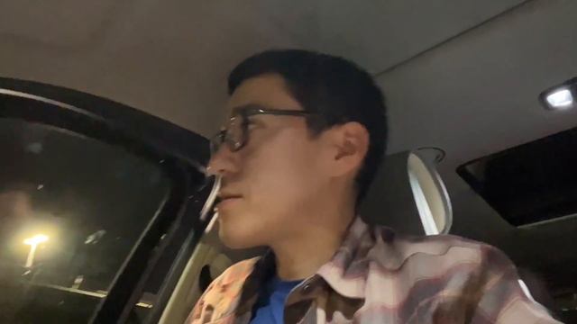 VLOG 12 - Меняем масло, посетили русский магазин. Ну и работа и еще раз работа! смотреть онлайн