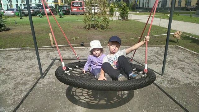 Леополь таун смотреть онлайн