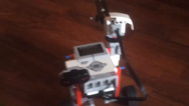 Lego Mindstorms EV3. Робот - кран ( CRAN3 ) смотреть онлайн