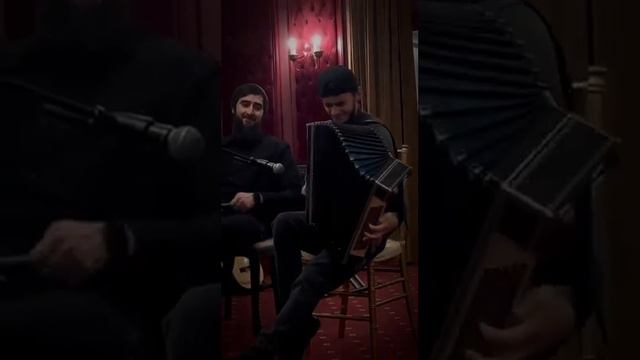 Иса😍🔥 гармошка @toplesofficial @sluchaikaifui смотреть онлайн