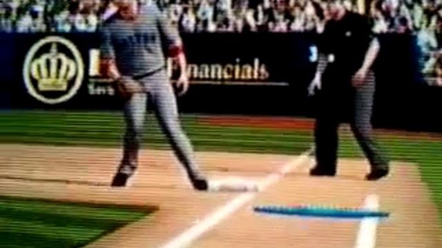 Glitch of the Year!!!! MLB2K12/Madden 13 enjoy смотреть онлайн