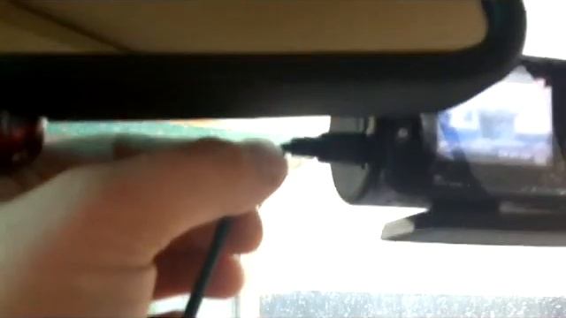 Автомобильный видеорегистратор CAR BLACK BOX H-190.mpg смотреть онлайн