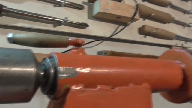 Универсальный дерево-металлообрабатывающий токарный станок своими руками. смотреть онлайн