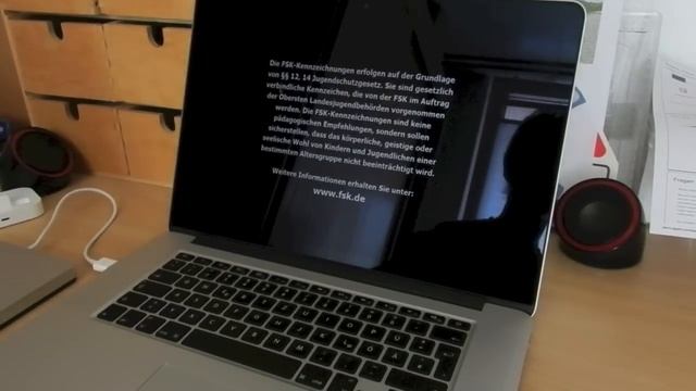 Apple USB SuperDrive смотреть онлайн