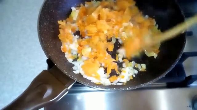 Мамулин рецепт рассольника, очень вкусно. смотреть онлайн