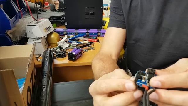 Обновляем элементы внутренней батареи ninebot ES 1 | 2 | 4 смотреть онлайн