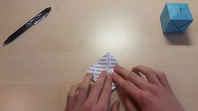 Оригами. Как сделать куб из листа бумаги? смотреть онлайн