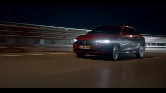Fiat Egea - Ezber Bozan Sedan Şimdi Tam Otomatik смотреть онлайн