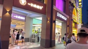 Прогулка по Пекинской улице в  Гуанчжоу в качестве 4K. Китай 2021. Жизнь после пандемии.