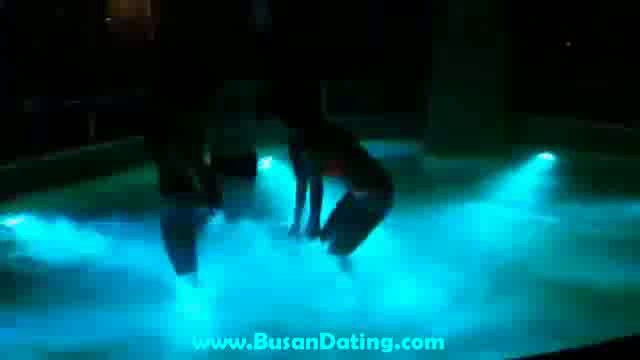 Hot Sexy Korean Girls in Club Pool Party Video смотреть онлайн