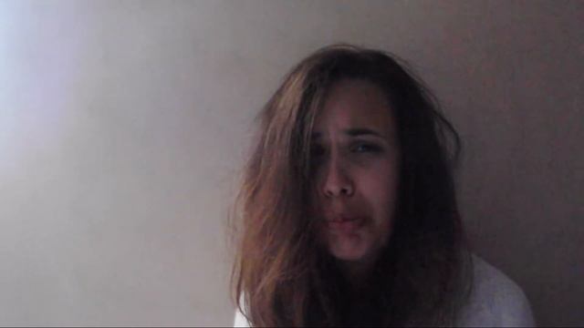 кратко о том, как Саша Ярины стихи читает. смотреть онлайн