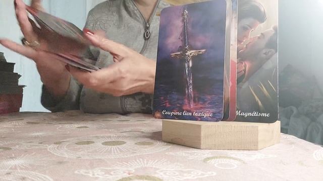 Il/Elle pense à vous ❣️ Et ❤️❤️❤️??? смотреть онлайн