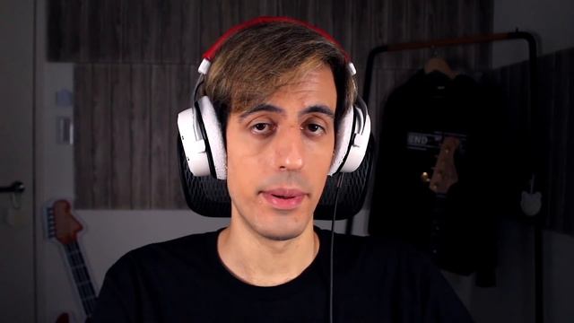 I Played Bass Under Water смотреть онлайн