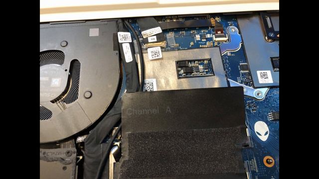 Look @ UnBoXing Crucial 64GB DDR5 4800 MHz SO-DIMM Memory Kit 2 x 32GB Upgrade for Alienware x17 R смотреть онлайн