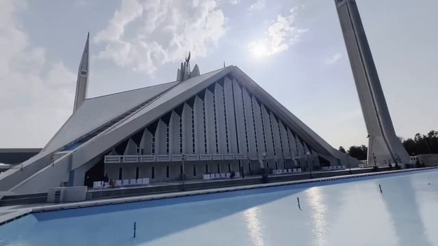 Allah ka Ghar Aur log 🤔 Shah Faisal Masjid Islamabad beautiful @ALIgondalEU смотреть онлайн
