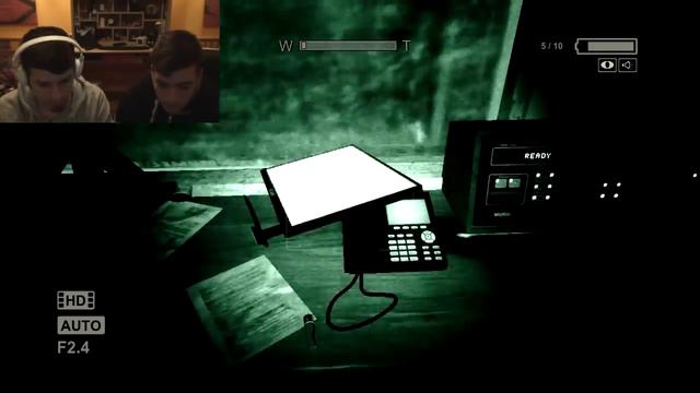 Παίζουμε Outlast #4 - Γυμνοί στα αγγούρια! смотреть онлайн