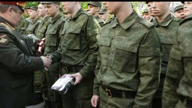ЧТО ВЗЯТЬ С СОБОЙ В АРМИЮ| ПОДГОТОВКА К АРМИИ ОТ ПРИЗЫВНИКА смотреть онлайн