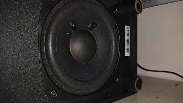 Logitech Z213 Bass Test - Hislerim (Bass Boosted) смотреть онлайн