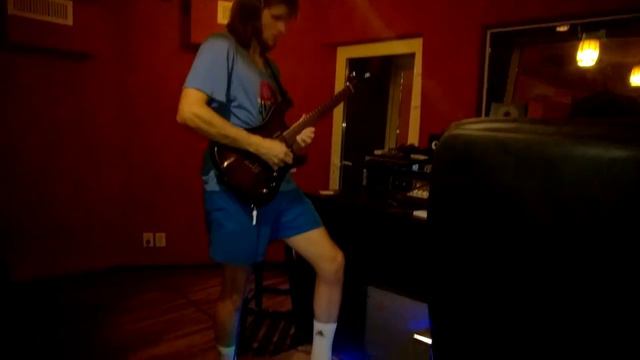 Кавер-группа "Таврика". Вячеслав Ковтун, гитарист, часть соло. смотреть онлайн