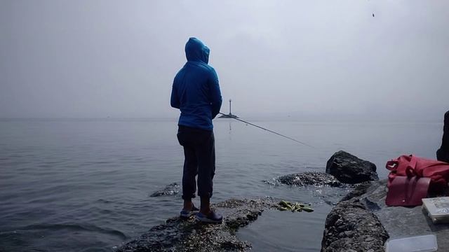 Fishing Spot Sa Tapat ng Halang Breakwater. PowerBaits Dry Sandworms смотреть онлайн