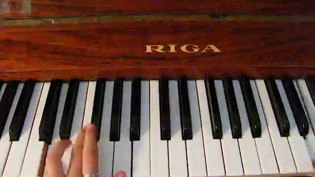 Одна калина на фортепиано 🌿🍒🌿 смотреть онлайн