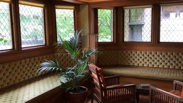 Frank Lloyd Wright Home and Studio смотреть онлайн