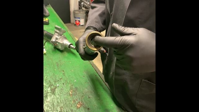 Installation détaillée SERVO-DIRECTION électrique sur Pontiac Fleetleader 1951 | EPS installation смотреть онлайн