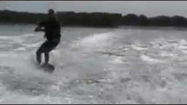 Alex Wakesurfing смотреть онлайн