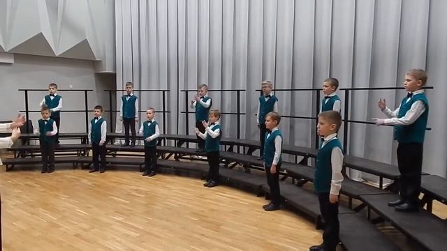 Хор мальчиков 1 класса Ж. Металлиди. "Песенка про ноты". Рук. Золотухина С. В., конц. Максимова Е.В смотреть онлайн