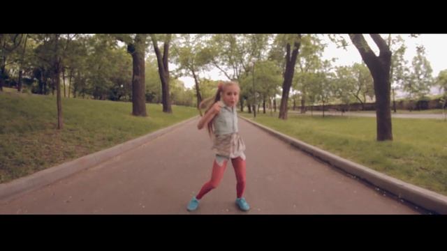 Elya/ Dancehall choreo by Vobr/ Cecile- "Woot Woot" смотреть онлайн