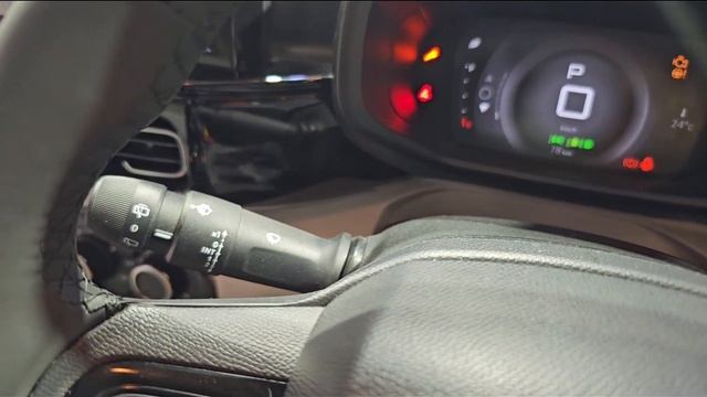 Spec Walkaround Citroen C3 Aircross [CC24] - Indonesia смотреть онлайн