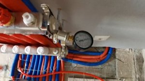 Комбинированная система отопления радиаторы + теплый пол.  Дом 120м2