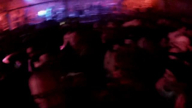 Таня Страхова и Артем Исхаков на рейвe 