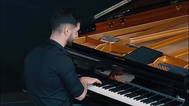 Luka Sulic cellist concert performance смотреть онлайн