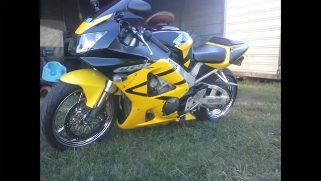 Honda cbr929rr and f4i600 wheelies!! смотреть онлайн