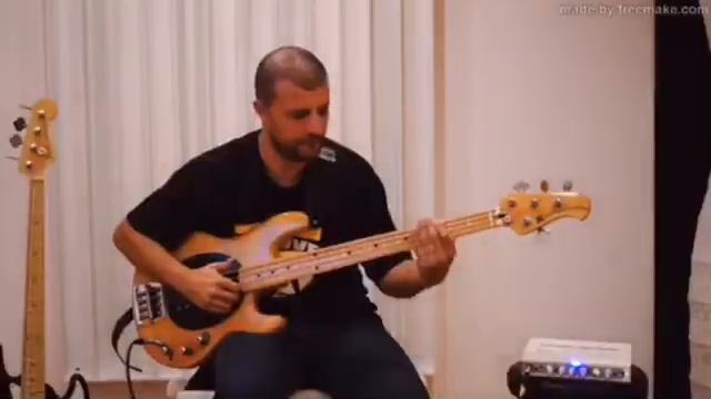 THE FUNKY COOKBOOK: BASS METHOD BY NICK MUNERATTI