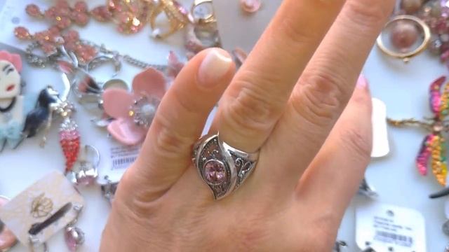 Розовый! Украшения розового цвета, обзор современной бижутерии! смотреть онлайн