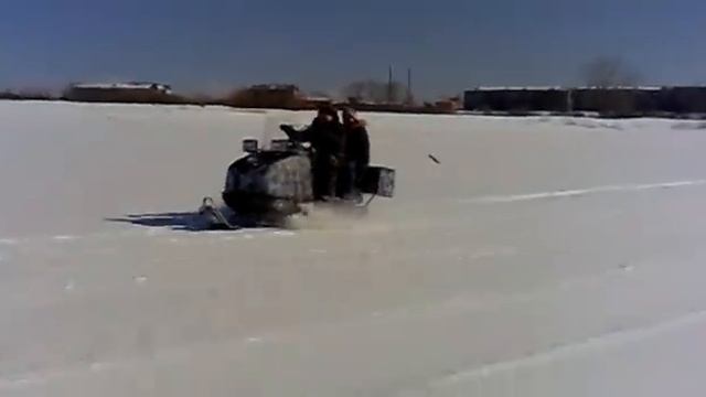 Буран с двигателем от Оки погоня.mp4 смотреть онлайн