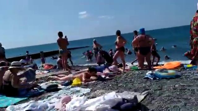 ЧЕРНОЕ МОРЕ, Адлер, 12 сентября 2019, муниципальный пляж Чайка, ЦЕНЫ НА Черном море смотреть онлайн